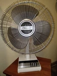 Panasonic 5 Way Oscillation Desk Table Fan 16' Diam Black Blades F-1609. Fixed Price $99.99.