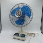 Panasonic 12" 5-WAY Oscillating Fan F-1205 Translucent Blue Blades Desk Vintage. Fixed Price $59.15.