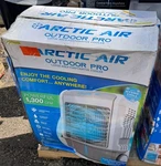 Arctic Air 1300 Cfm 3-SPEED Settings Portable Evaporative Cooler. Fixed Price $170.00.