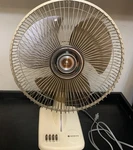 Vtg Sanyo 12" 3 Speed Oscillating Fan EF12SP2 Brown Translucent Blades. Works. Fixed Price $42.00.