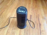 Bionqaire BT014-U Mini Oscillating Personal Tower Fan.. Fixed Price $20.00.