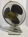 Smc 14" Oscillating 3-SPEED Desk Fan Model TR12 Works. Fixed Price $25.00.