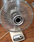 Vintage Sears 2 Speed Oscillating Table Desk Fan Off White Beige. Fixed Price $39.99.