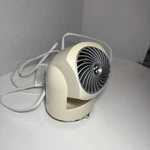 Vornado Flippi V6 Personal Air Circulator Fan Adjustable Head 2 Speed Beige Used. Fixed Price $12.87.