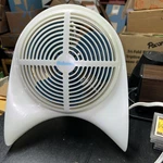 Vintage 2000S Holmes Desk Bedroom Fan White/blue Blades Speeds Retro Works!. Fixed Price $25.00.
