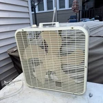 Vintage Lakewood 22" Box Fan 3 Speed Thermo Protected Model F05088B2180. Fixed Price $39.97.