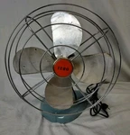 Vintage 1950S Mcgraw Edison Zero Table Fan Model 10498 Robin Egg Blue Works. Fixed Price $34.95.