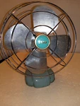 Vintage Zero Electric Fan Mcgraw Edison Model 08499 8" Blades Works. Fixed Price $27.00.