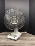 Vtg Windmere 12" Table Fan DF-12 Oscillating Works Great. Fixed Price $44.95.