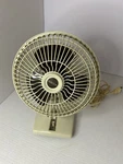 Vintage Robeson Model 2310 7 Desk Fan Cream Brown Tested Works. Fixed Price $18.99.
