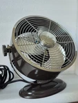 Hunter Retro Fan Model 90418 Black Inch 2 Speed Portable. Fixed Price $69.99.